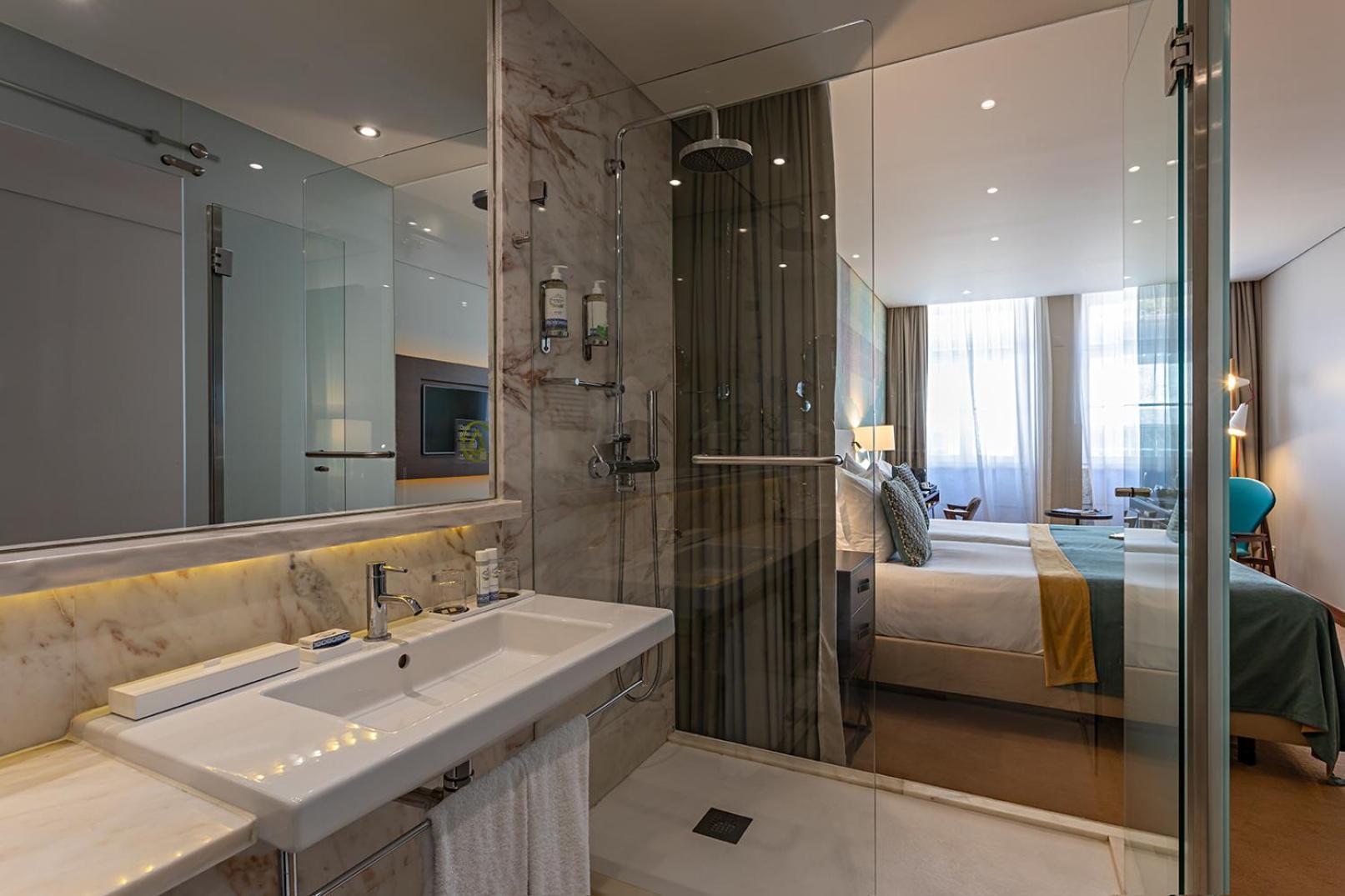 Superior Double or Twin Room,1644402997:JPEG